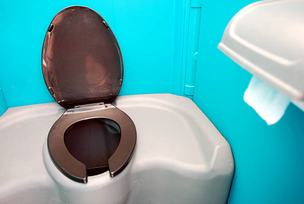 Best Portable restroom trailer rental  in Lewisburg, PA