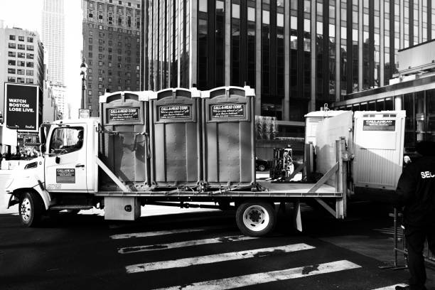 Best Portable toilet rental cost  in Lewisburg, PA